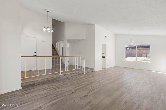 4554 Moonraker Road, Palmdale, CA 93552