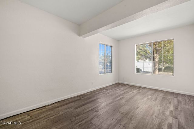 4554 Moonraker Road, Palmdale, CA 93552