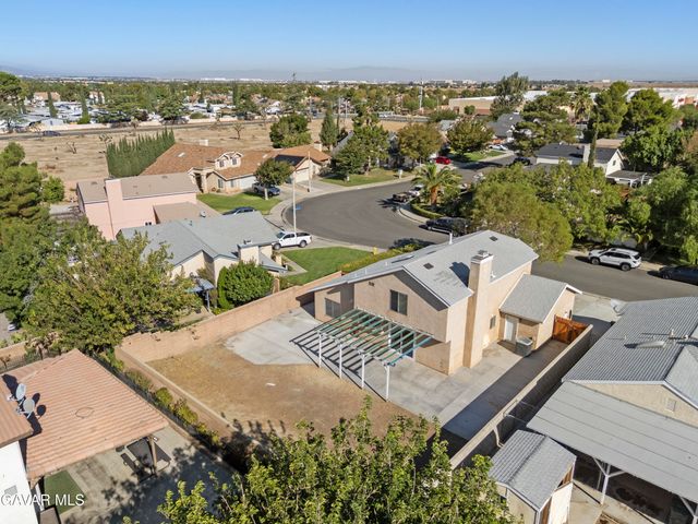 4554 Moonraker Road, Palmdale, CA 93552