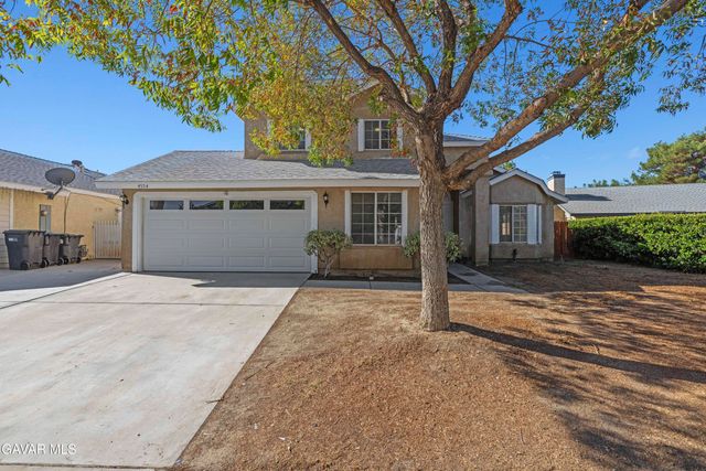 4554 Moonraker Road, Palmdale, CA 93552