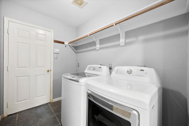 3512 Valley Forge, Sachse, TX 75048