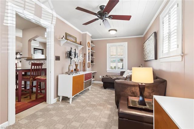 138 Robinson RD, Hampton, VA 23661