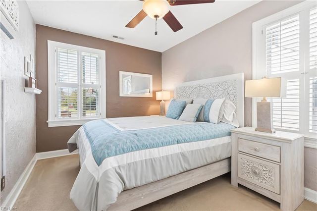 138 Robinson RD, Hampton, VA 23661