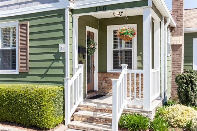 138 Robinson RD, Hampton, VA 23661