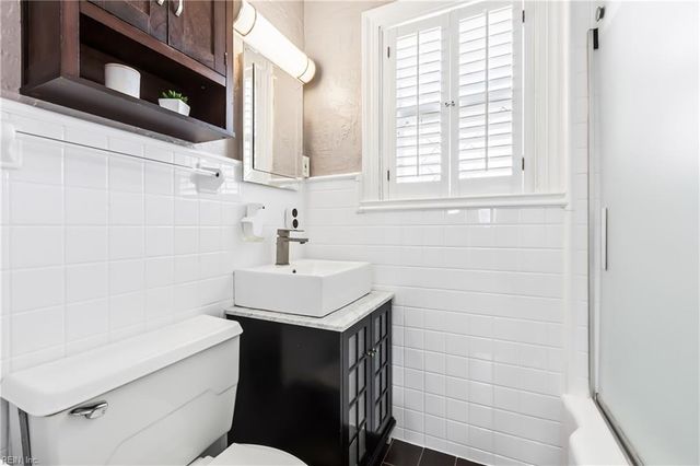 138 Robinson RD, Hampton, VA 23661