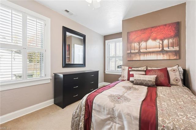 138 Robinson RD, Hampton, VA 23661