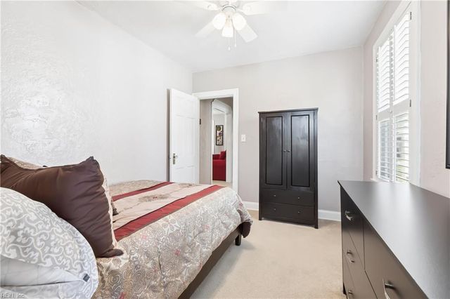 138 Robinson RD, Hampton, VA 23661