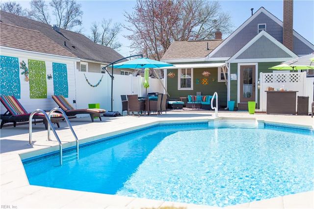 138 Robinson RD, Hampton, VA 23661