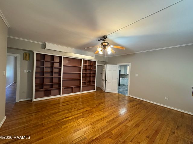 118 W Lawrence Street, New Iberia, LA 70563