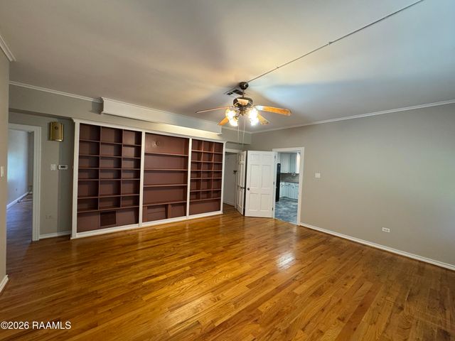 118 W Lawrence Street, New Iberia, LA 70563