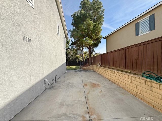 26406 Antonio Circle, Loma Linda, CA 92354