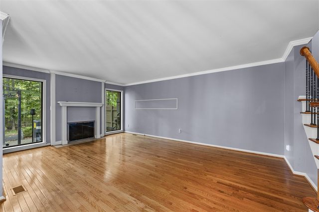 1189 Glenpointe Court, Bloomfield Hills, MI 48304