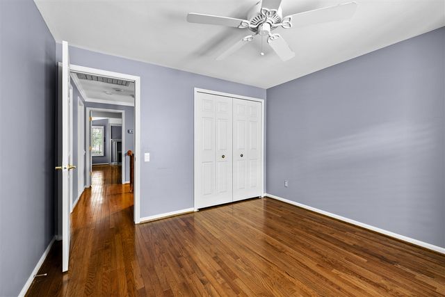 1189 Glenpointe Court, Bloomfield Hills, MI 48304