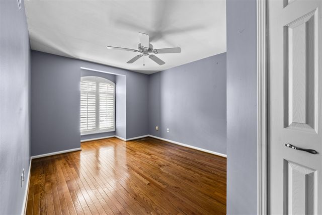 1189 Glenpointe Court, Bloomfield Hills, MI 48304