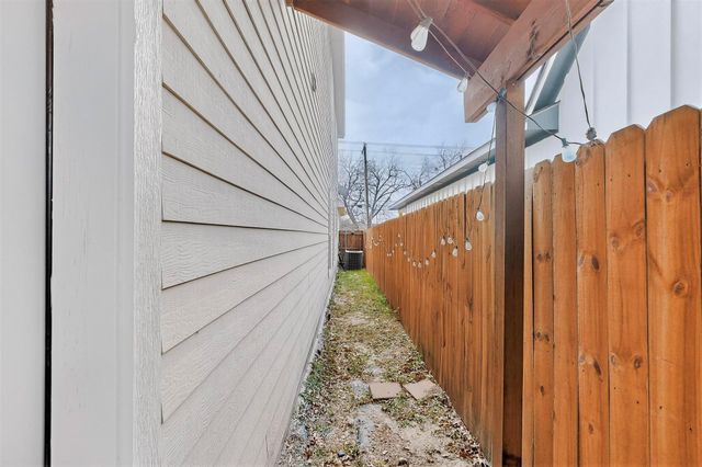 4803 Birchman Avenue, Fort Worth, TX 76107