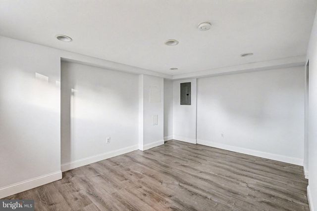 3334 10TH PL SE, Washington, DC 20032