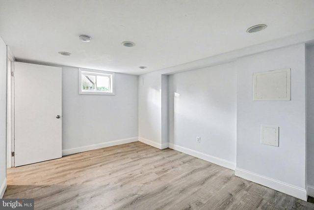 3334 10TH PL SE, Washington, DC 20032