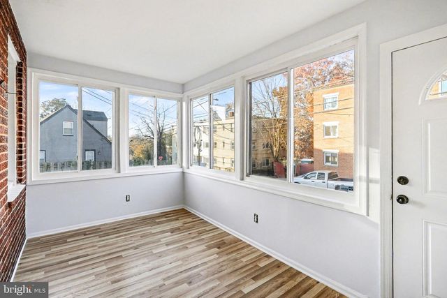 3334 10TH PL SE, Washington, DC 20032