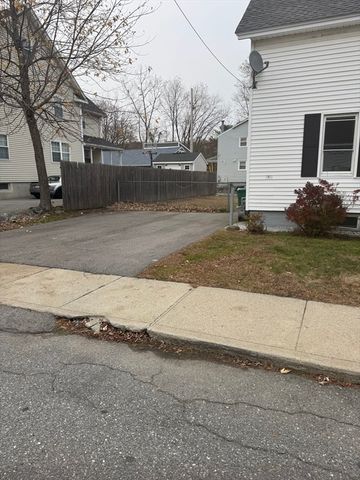 48 Wilson St 48, Billerica, MA 01862