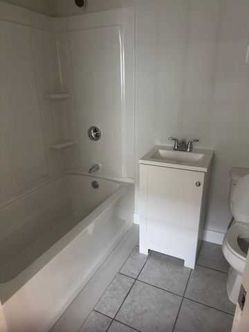 48 Wilson St 48, Billerica, MA 01862