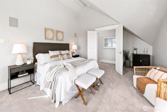 1238 3rd Avenue N, Seattle, WA 98109