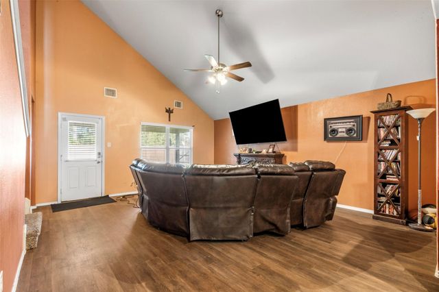 15403 Sicomoro Viejo Street, Channelview, TX 77530