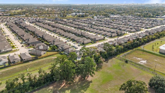 15403 Sicomoro Viejo Street, Channelview, TX 77530