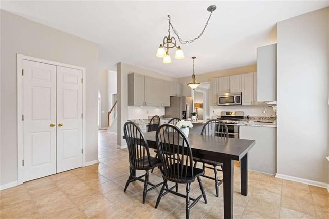 2120 Blackhawk Trail, Lawrenceville, GA 30043