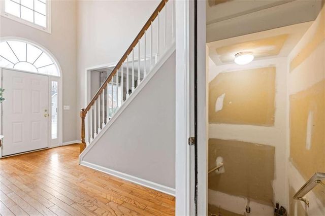 2120 Blackhawk Trail, Lawrenceville, GA 30043