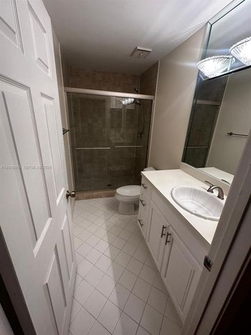 7671 W Courtyard Run W, Boca Raton, FL 33433