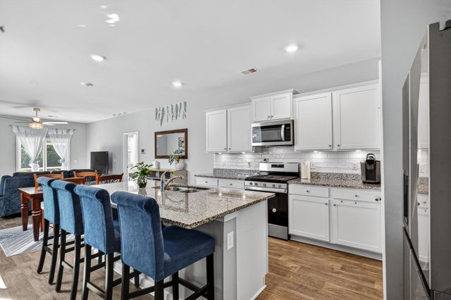 627 Silver Spruce, Summerville, SC 29486