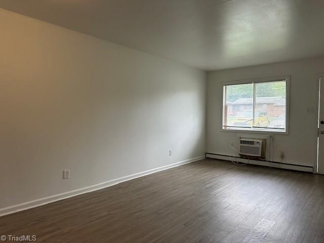 1815 Mcknight Mill Road A, Greensboro, NC 27405