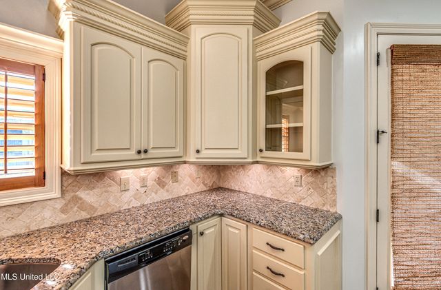 128 Amethyst Lane, Brandon, MS 39047