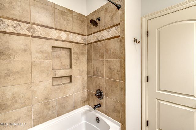 128 Amethyst Lane, Brandon, MS 39047