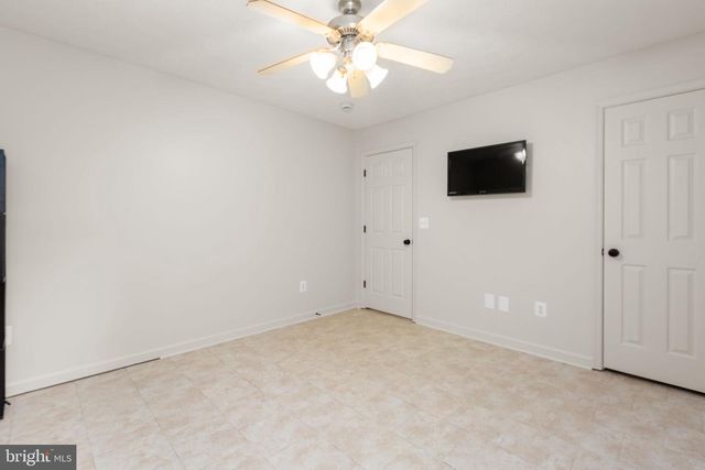 5423 WINDSOR DR, King George, VA 22485