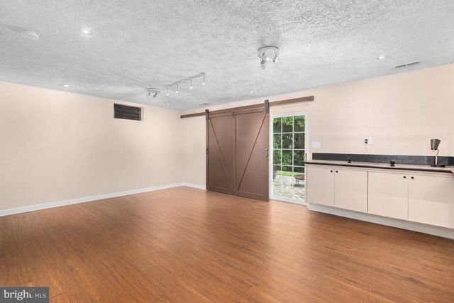 5423 WINDSOR DR, King George, VA 22485