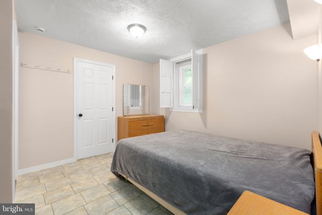 5423 WINDSOR DR, King George, VA 22485