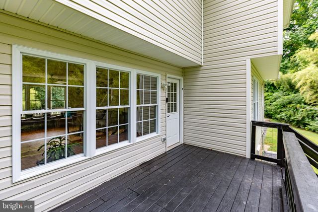 5423 WINDSOR DR, King George, VA 22485
