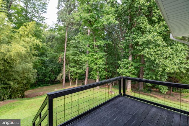 5423 WINDSOR DR, King George, VA 22485