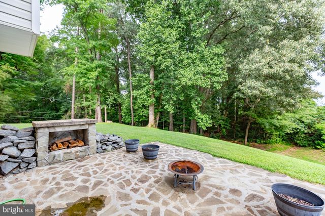 5423 WINDSOR DR, King George, VA 22485