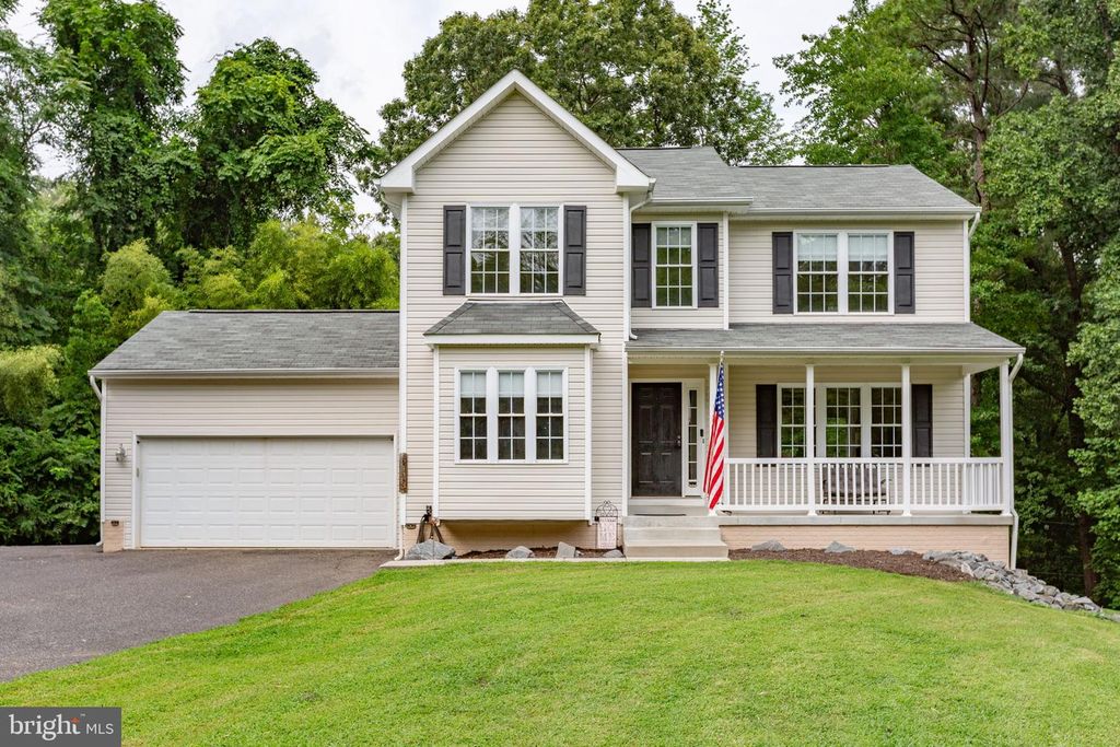 5423 WINDSOR DR, King George, VA 22485