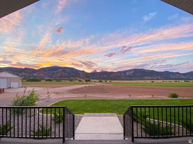 401 S 3430 E, New Harmony, UT 84757