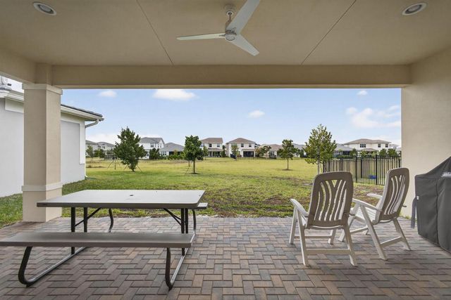 1411 Thistle Place, Loxahatchee, FL 33470
