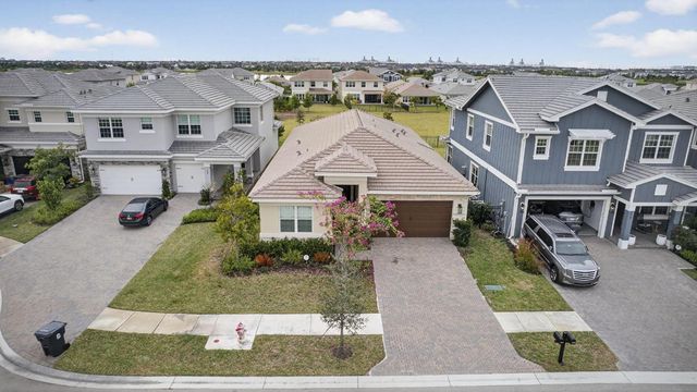 1411 Thistle Place, Loxahatchee, FL 33470