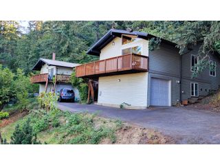 -1 EMERALD St, Eugene, OR 97405