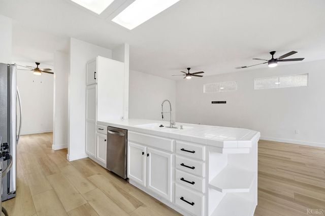 1036 W Northstar Drive, Hanford, CA 93230