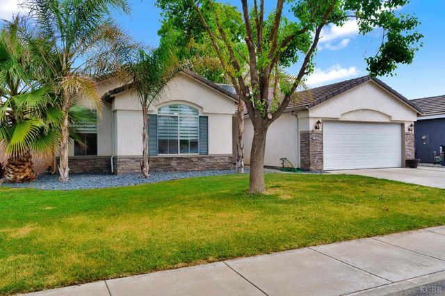 1036 W Northstar Drive, Hanford, CA 93230