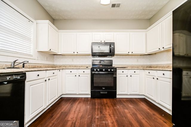 251 Winthrop Lane, Mcdonough, GA 30253