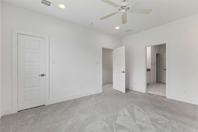 2821 Stanley Avenue, Fort Worth, TX 76110