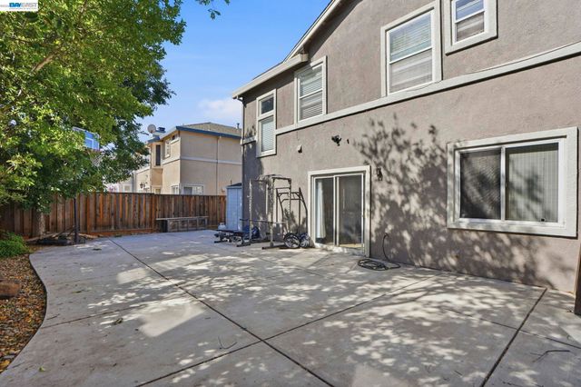 1184 Shadowcliff Ct, Brentwood, CA 94513